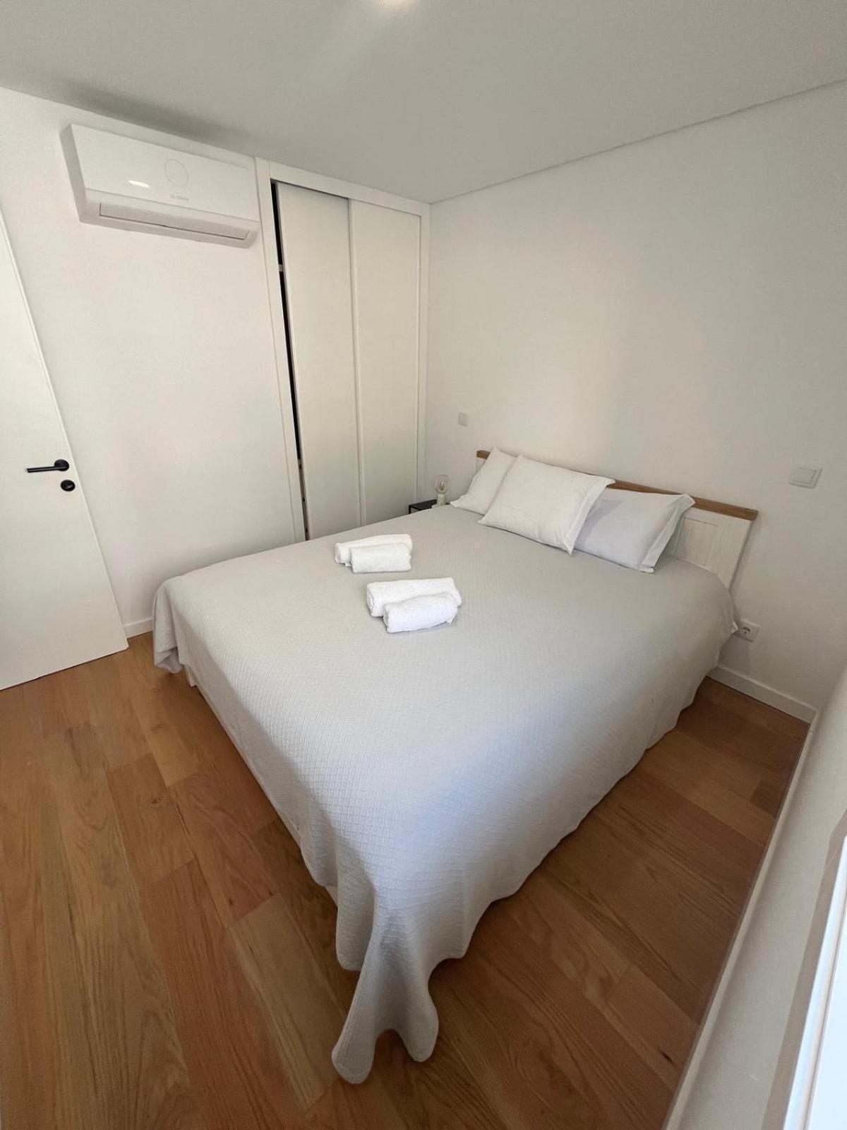 Appartamento Cozy Retreat - Modern T1 OOporto Esterno foto